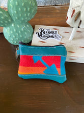 Load image into Gallery viewer, THE HANDY POUCH