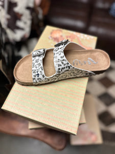 THE LEOPARD ARIES SANDALS