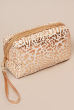 Load image into Gallery viewer, THE LEOPARD MAKEUP BAG