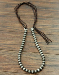 THE TRAVELIN' KIND NECKLACE