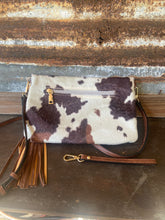 Load image into Gallery viewer, THE AUSTIN COWHIDE CROSSBODY PURSE