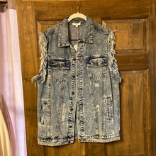 Load image into Gallery viewer, THE OVERSIZED DENIM VEST