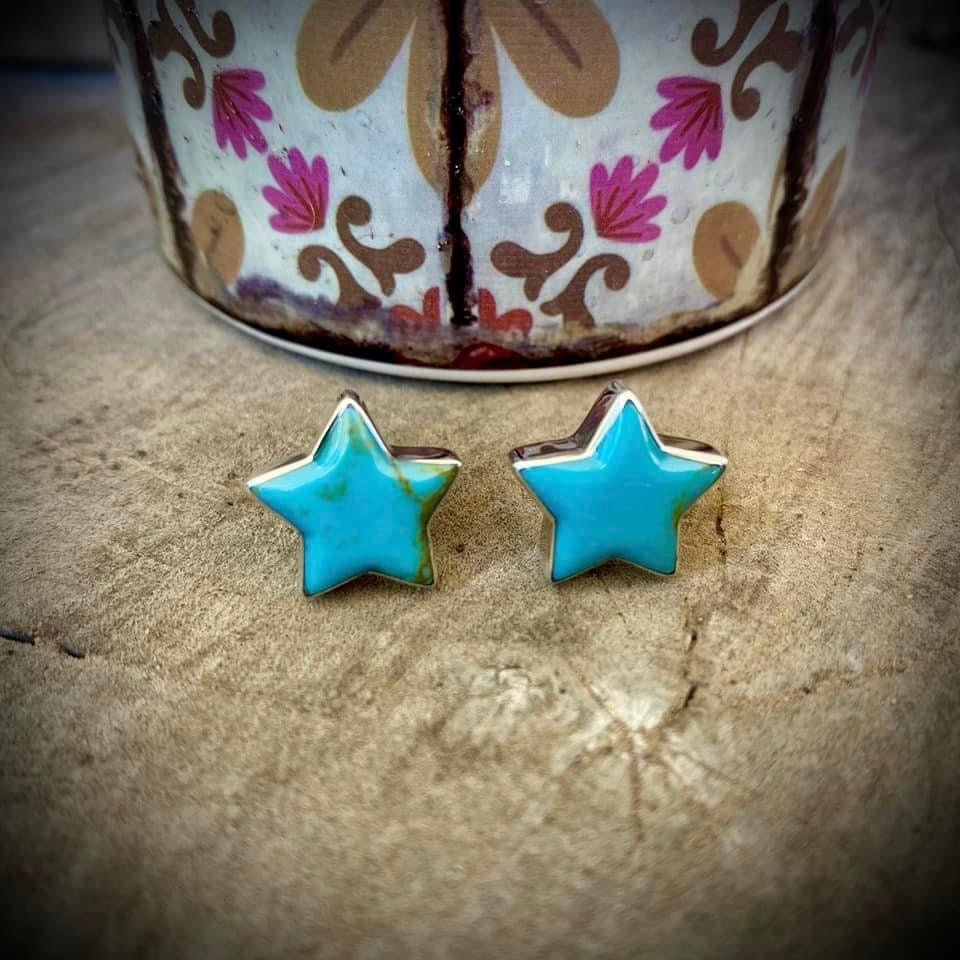 THE AUTHENTIC TURQUOISE STAR STUD EARRINGS