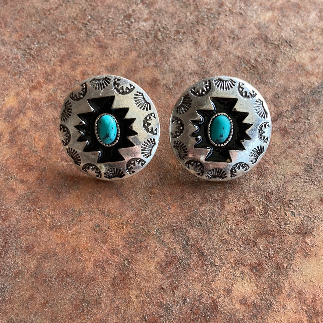 THE SHADOW ROUND CONCHO STUD EARRINGS
