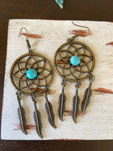 Load image into Gallery viewer, THE CATCHING DREAMS EARRINGS
